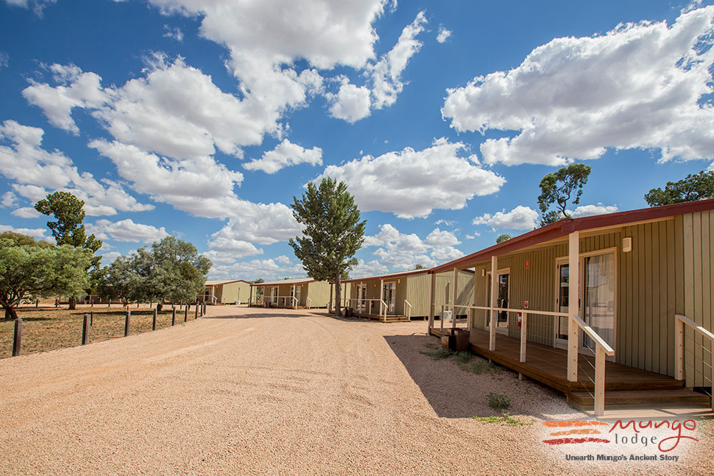 King Deluxe Cabin Details