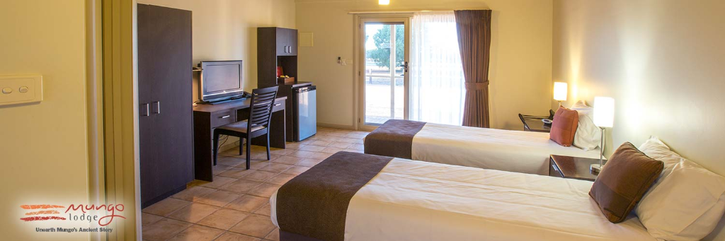 King Deluxe Cabin Exterior