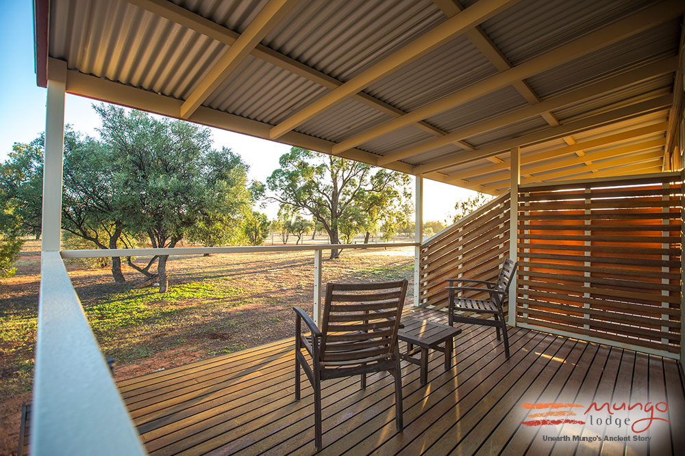 King Deluxe Cabin Details