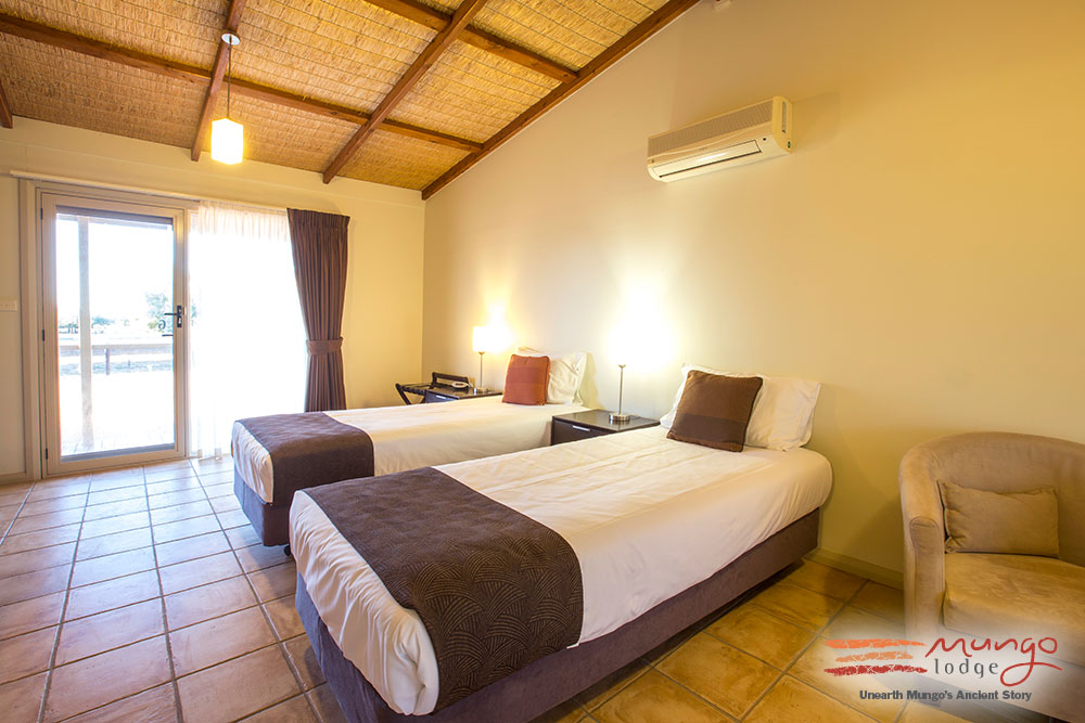 King Deluxe Cabin Bed